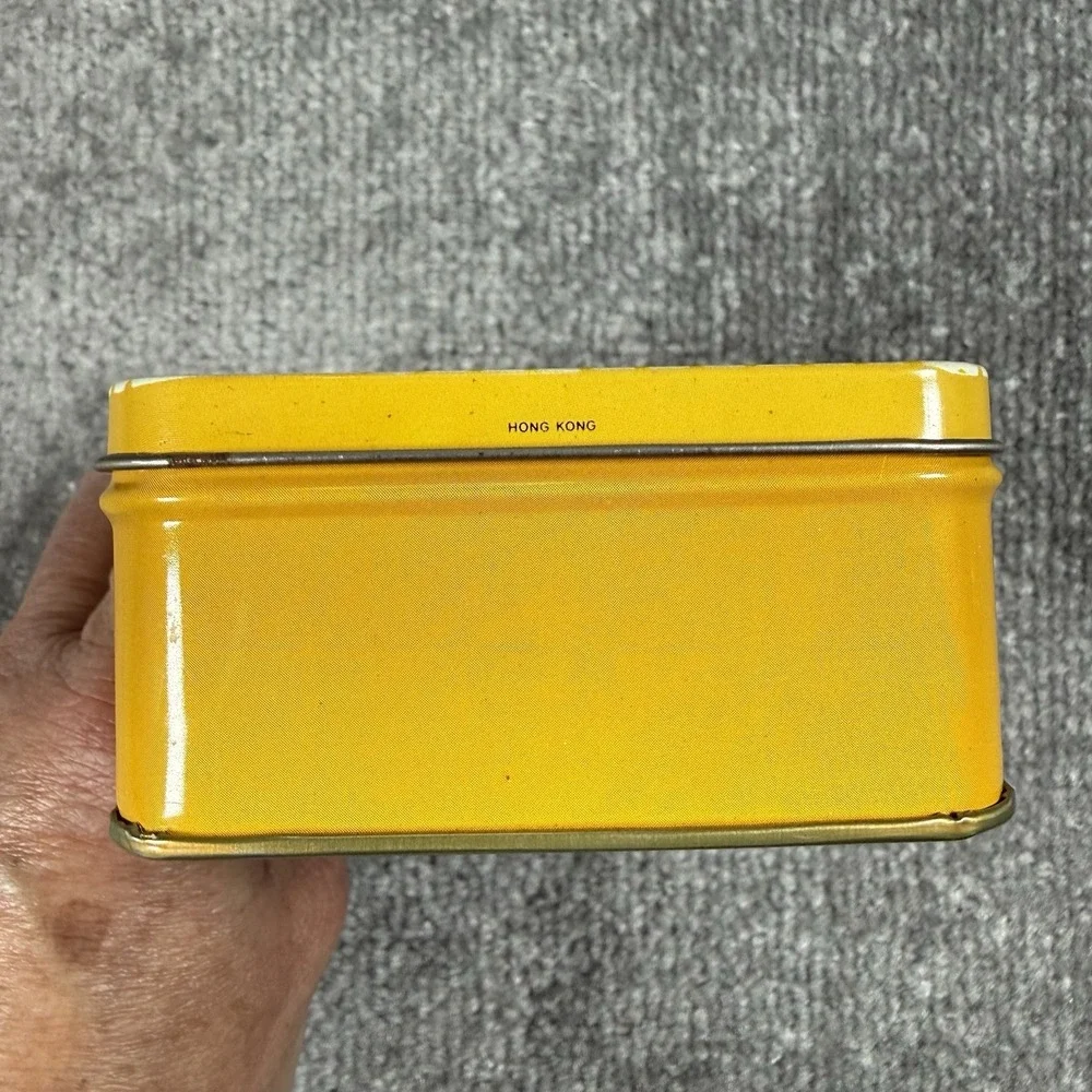 Vintage Patchwork Cat Metal Tin Yellow Notepaper Storage